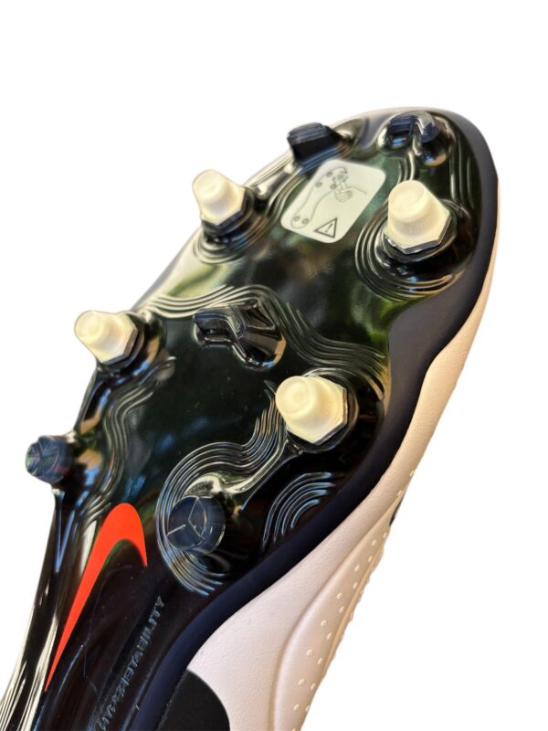 Tapón de acrílico para botines nike/puma de rosca universal - Image 18