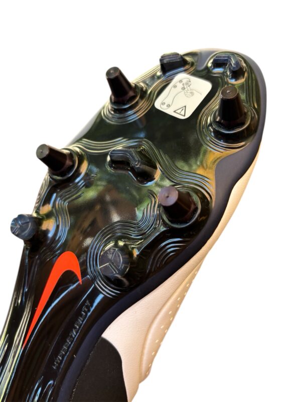 Tapón de aluminio de color para botines nike/puma - Image 11