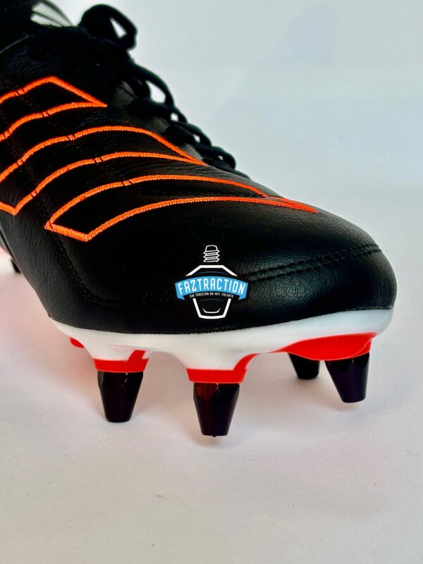 Tapón de aluminio de color para botines adidas - Image 3