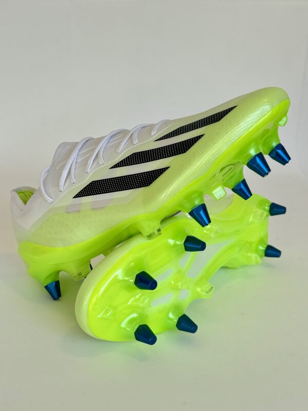 Tapón de aluminio de color para botines adidas - Image 11