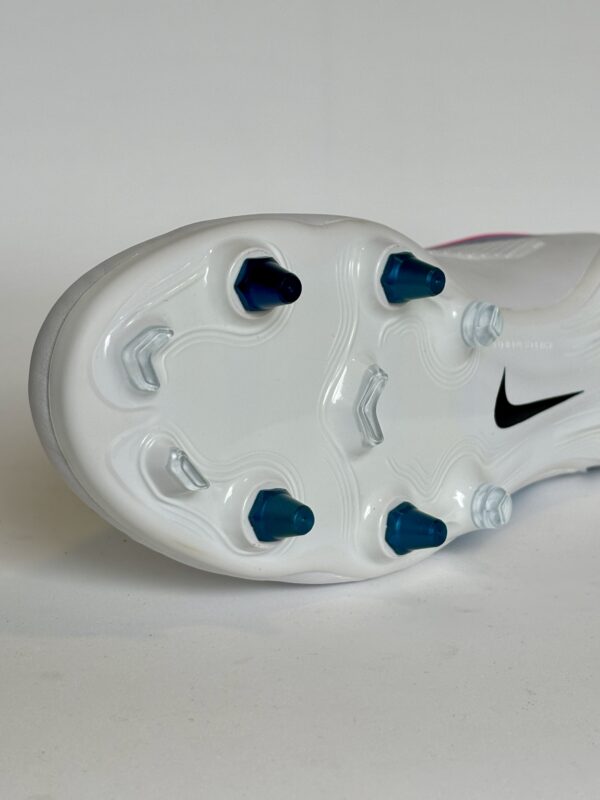 Tapón de aluminio de color para botines nike/puma - Image 23