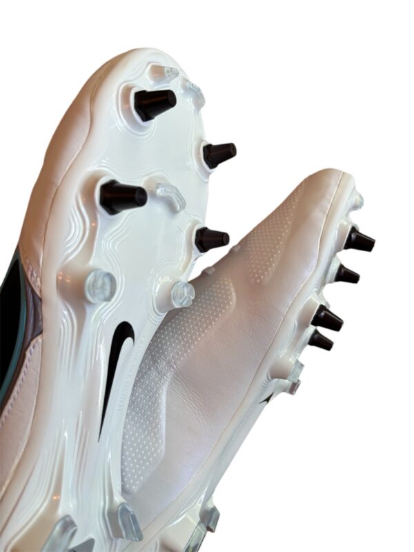 Tapón de aluminio de color para botines nike/puma - Image 40